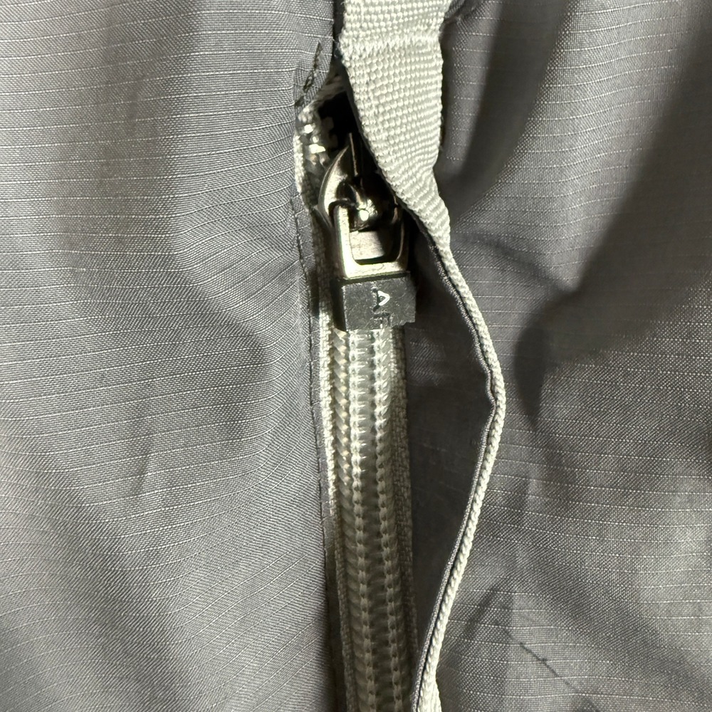 VTG 90's Abercrombie & Fitch Mens M 092 Track Pants Gray Gym Issue Mesh Lined - Picture 4 of 16
